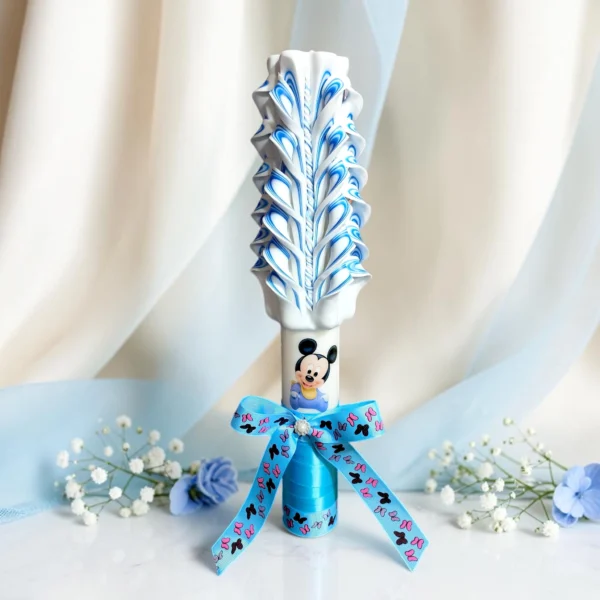 MICKEY BLUE — Lumânare botez băiețel PREMIUM cu îngeraș și Mickey Baby, albastru și alb — detaliu 2
