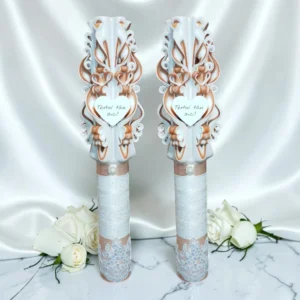 AMARIEL — Set 2 lumanari nunta personalizate — Alb & Champagne — detaliu 2